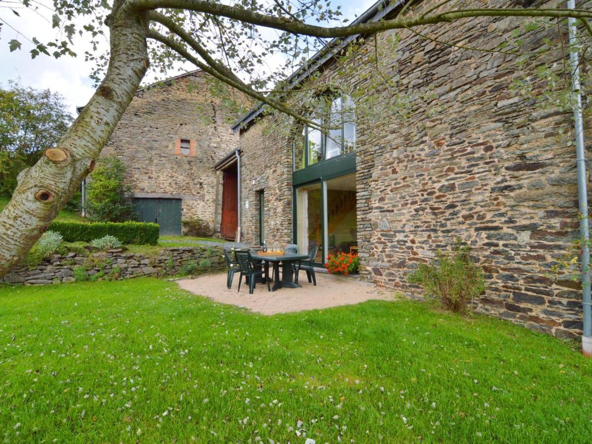 Comfortable Cottage In Neufmoulin With Meadow View Houffalize Bilik gambar