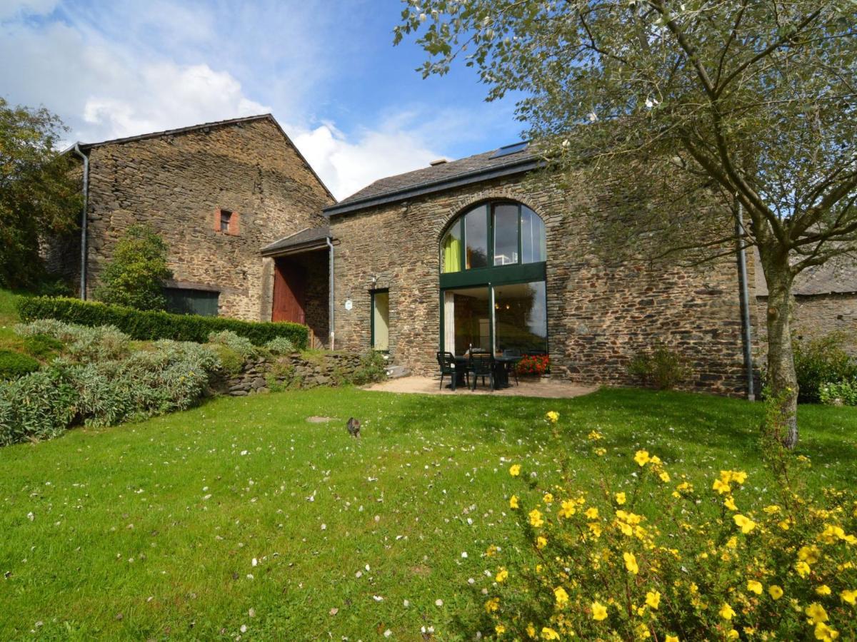 Comfortable Cottage In Neufmoulin With Meadow View Houffalize Bilik gambar