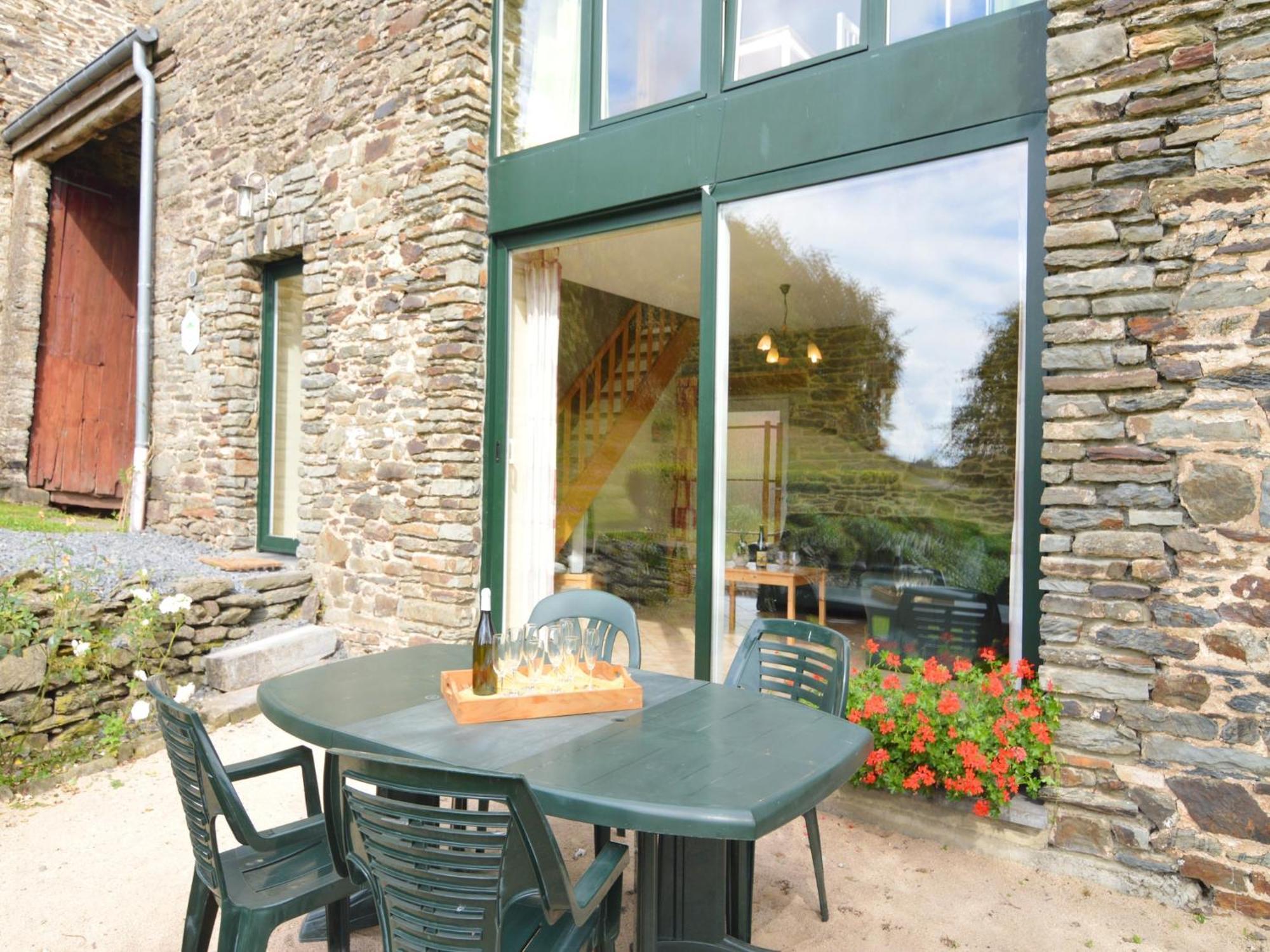 Comfortable Cottage In Neufmoulin With Meadow View Houffalize Luaran gambar