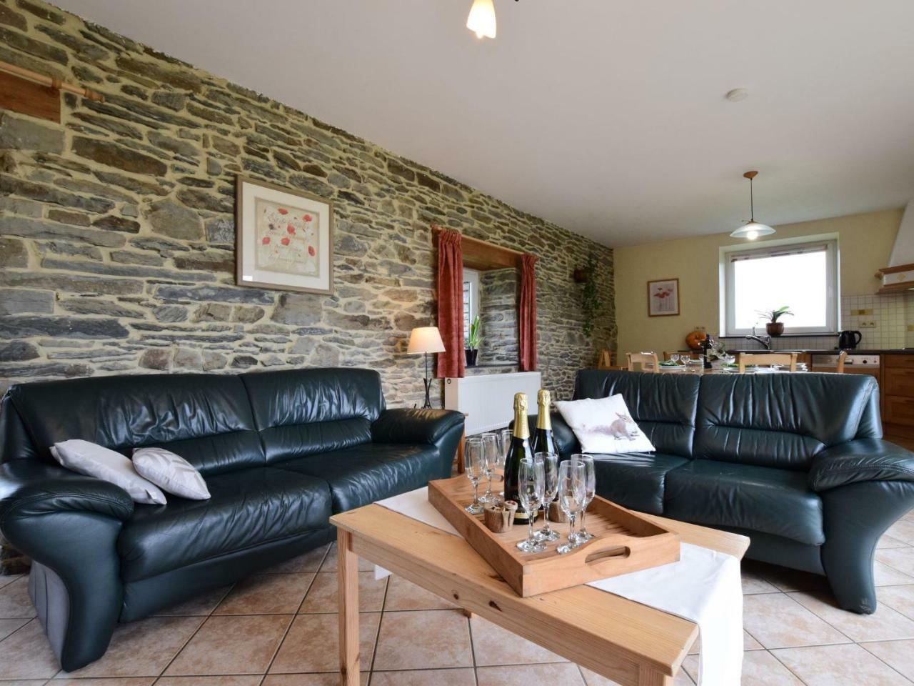 Comfortable Cottage In Neufmoulin With Meadow View Houffalize Luaran gambar